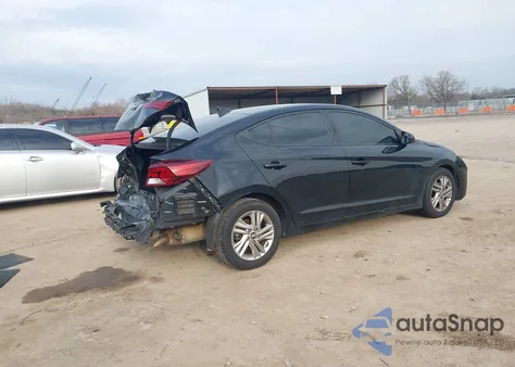 2019 Hyundai Elantra Sel z USA, uszkodzony, nr VIN 5NPD84LFXKH437043
